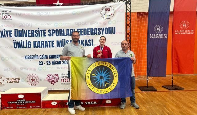 Buse Kaya, Karate Türkiye Şampiyonası’ndan madalya ile döndü