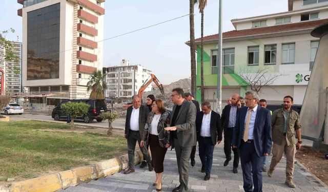 Büyükşehir’den İskenderun’a altyapı ve üstyapı desteği