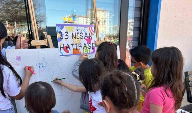 Büyükşehir’in Çocuk Kütüphanesi’nde "23 Nisan" coşkusu