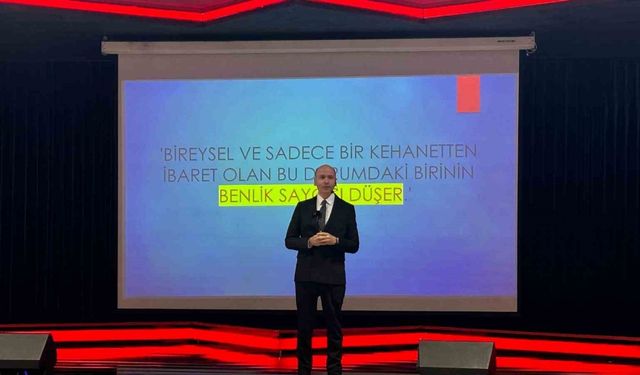 Cem Öğretir: En iyi Türkçeyi kullanarak gençlere rol model olma çabasındayım