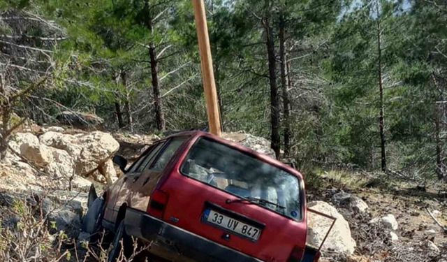 Cenazeye giderken kaza geçirip öldü