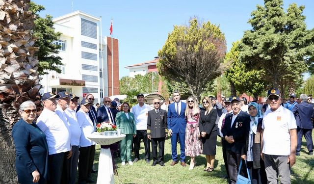 Didim’de ilçe protokolü bayramlaştı