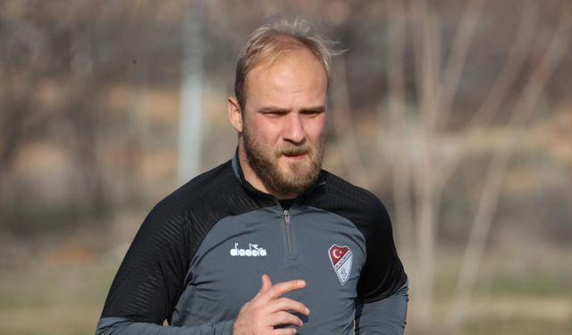 Elazığspor’da kaleci Hakan korkuttu