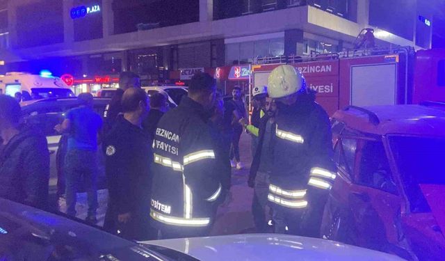 Erzincan’da trafik kazası: 5 yaralı