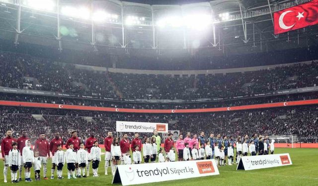 Fenerbahçe ile Beşiktaş arasında 11 milyar 915 milyon TL’lik derbi!