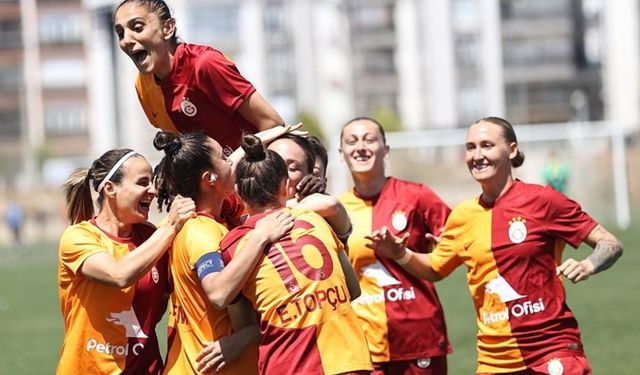 Galatasaray Petrol Ofisi, son haftaya lider girdi