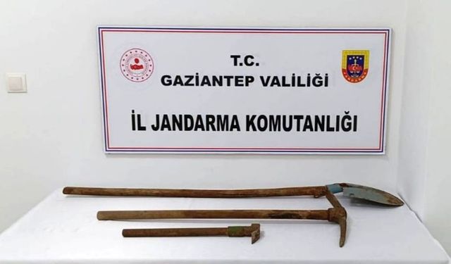 Gaziantep’te kaçak kazı operasyonu: 3 gözaltı