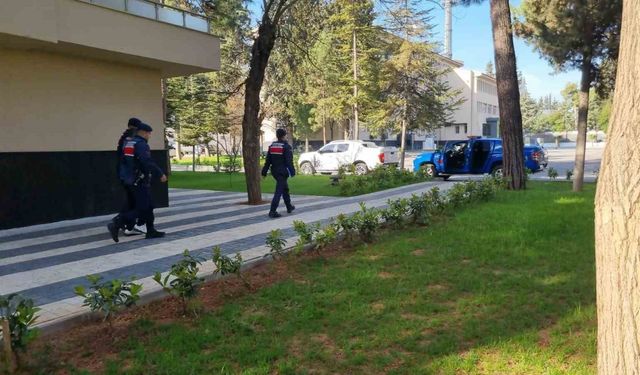 Gaziantep’te şafak operasyonunda yakalanan terör örgütü üyesi tutuklandı