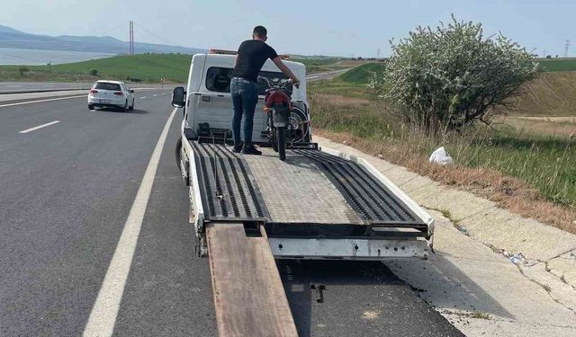 Gelibolu’da polis ekiplerinin motosiklet denetimleri sürüyor