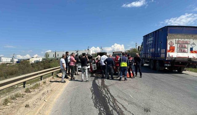 İki otomobil çarpıştı: 3’ü çocuk 5 yaralı