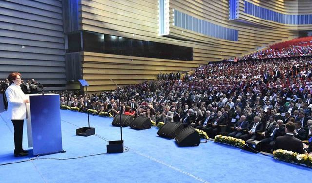 İYİ Parti Genel Başkanı Akşener: “Üzerime düşen her şeyi yapmış olmanın huzuruyla son kez karşınızdayım”