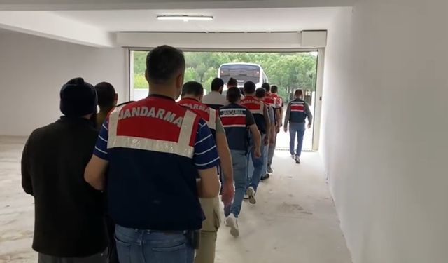 İzmir’de DEAŞ operasyonu: 8 tutuklama