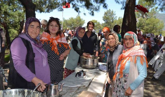 Karaçulha Geleneksek Keşkek Günü’ne yoğun katılım oldu