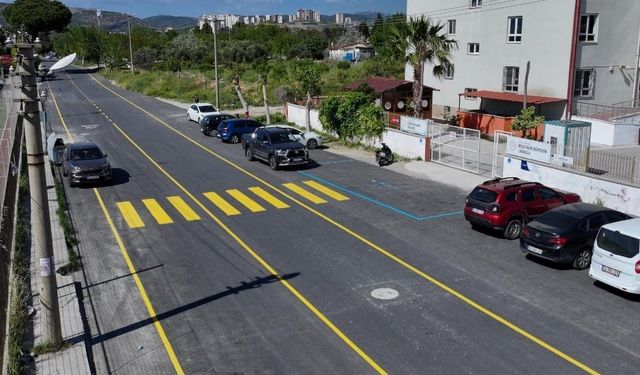 Karaova Mahallesi’nde yollar konforlu ve güvenli hale yenileniyor