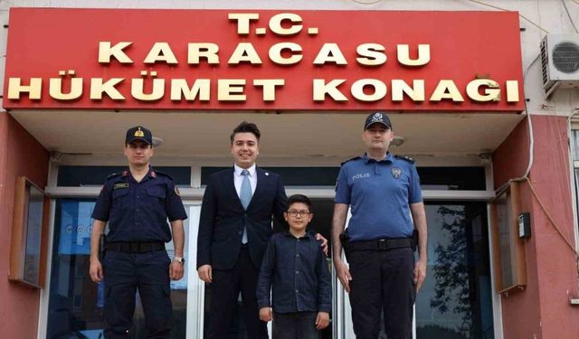 Kaymakam Gündoğdu koltuğunu Karabacaklı’ya devretti