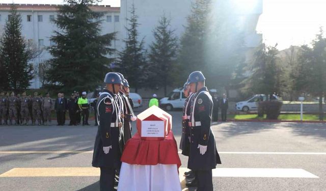 Kazada yaralanan astsubay şehit oldu