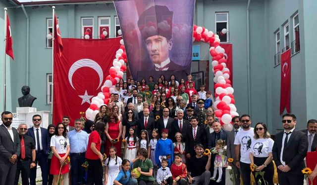 Köyceğiz’de 23 Nisan Ulusal Egemenlik ve Çocuk Bayramı coşkuyla kutlandı