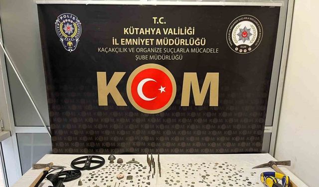 Kütahya’da 417 adet tarihi obje ele geçirildi