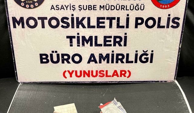 Kütahya’da Yunus Timleri bir şahsın üzerinde uyuşturucu ele geçirdi