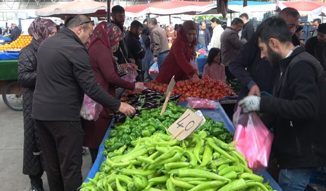 Merkezefendi’de semt pazarları bugün kurulacak