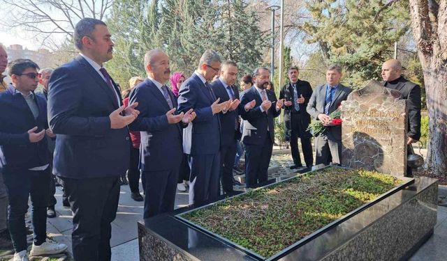 MHP İl Başkanı Yılmaz; “Başbuğumuzun fikirleri Türk dünyasına bayrak olmaktadır”