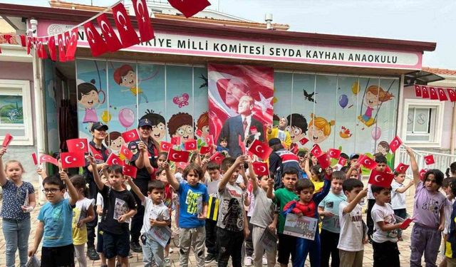 Minik öğrencilere jandarma tanıtıldı