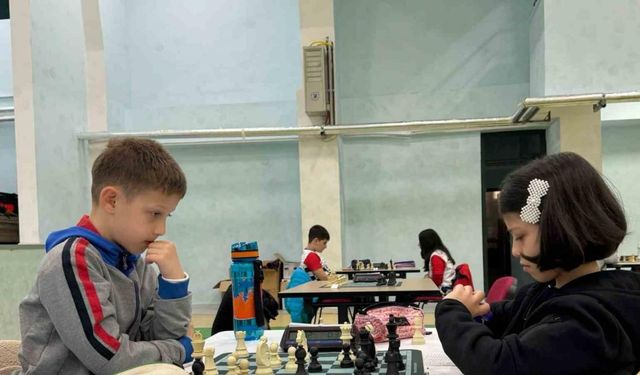 Muğla’da “Mavi Yeşil” okullar satranç turnuvası başladı