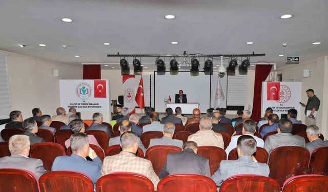 Muradiye’de muhtarlar toplantısı yapıldı