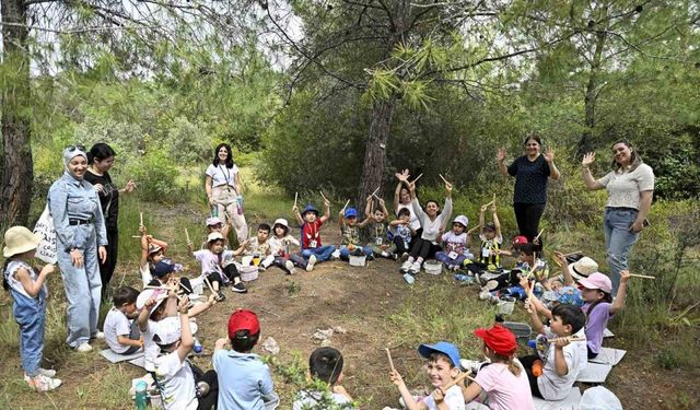 Muratpaşa Belediyesi, çocukları doğayla tanıştırdı