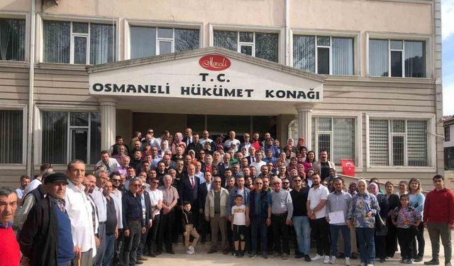 Osmaneli’nin yeni Belediye Başkanı Bekir Torun mazbatasını aldı