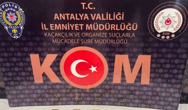 Piyasa değeri 33 milyon TL olan 12 kilogram gümrük kaçağı altın ele geçirildi