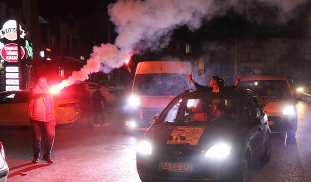 Sakarya’da seçim kutlamaları