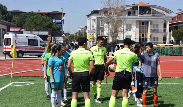 Şampiyonluğa giden Horozkentspor’dan hakeme tepki