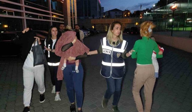 Samsun’da evlerden hırsızlık yapan 3 kadın tutuklandı