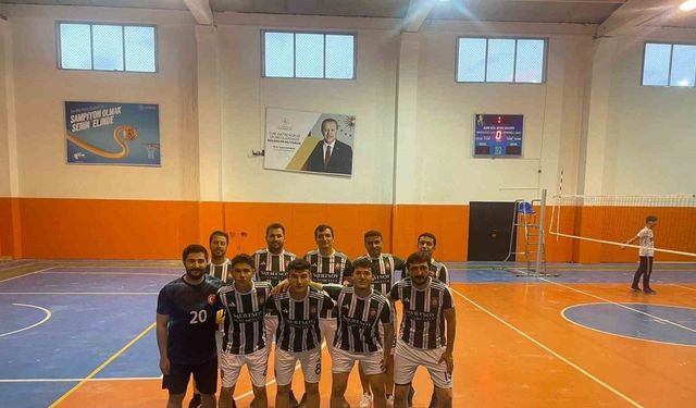 Sarıgöl’de kaymakamlık kupası voleybol turnuvası başladı