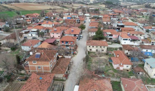 Tapusuz köyde 57 yıl sonra gelen mülkiyet sevinci