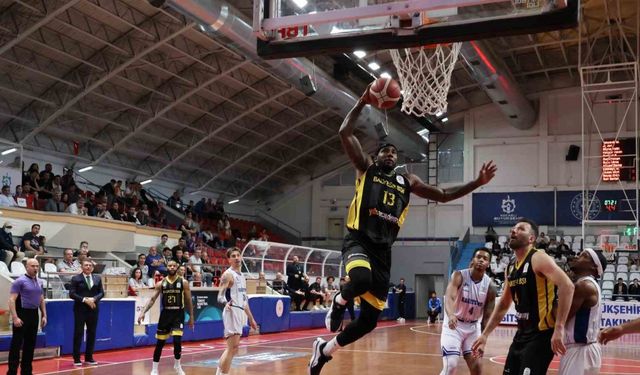 TBL: Kocaeli BŞB Kağıtspor: 66 - Balıkesir Büyükşehir Belediyespor: 69