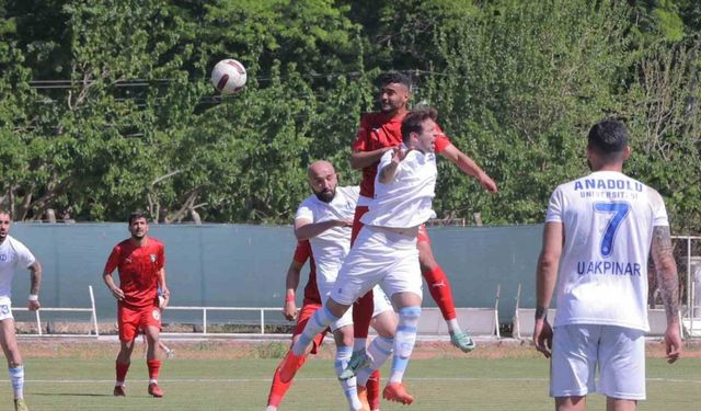 TFF 3. Lig: Efeler 09 SFK: 1 - Anadolu Üniversitesi: 1