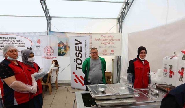 TÖSEV’li sporcular iftar programı düzenledi