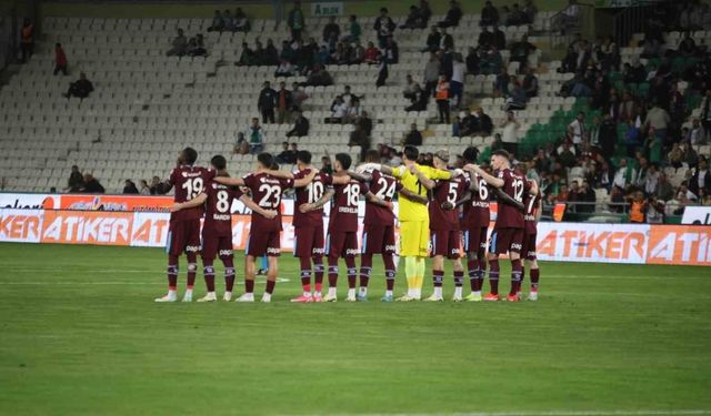 Trabzonspor’dan 1 dakikalık protesto