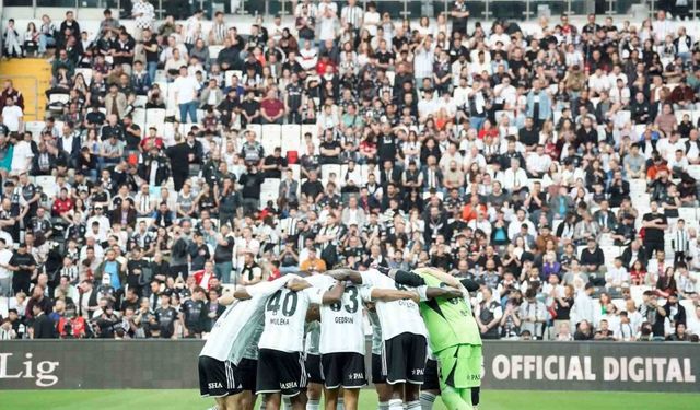 Trendyol Süper Lig: Beşiktaş: 0 - Samsunspor: 0 (Maç devam ediyor)