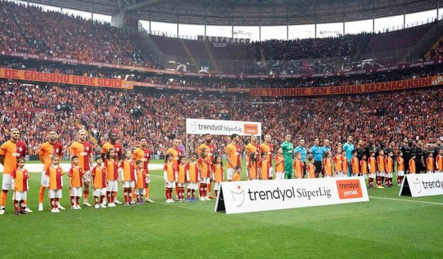 Trendyol Süper Lig: Galatasaray: 0 - Pendikspor: 0 (Maç devam ediyor)