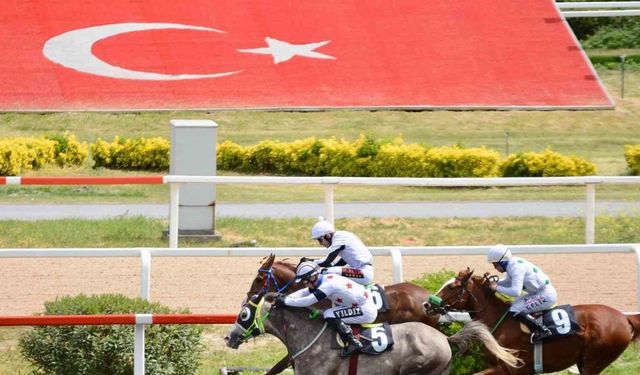 Veliefendi’de yeni yarış sezonu başladı