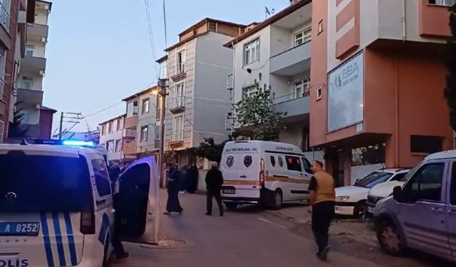 Yalnız yaşayan böbrek hastası kadın, evinde ölü bulundu