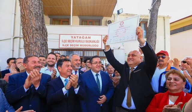 Yatağan Belediye Başkanı Günay mazbatasını aldı