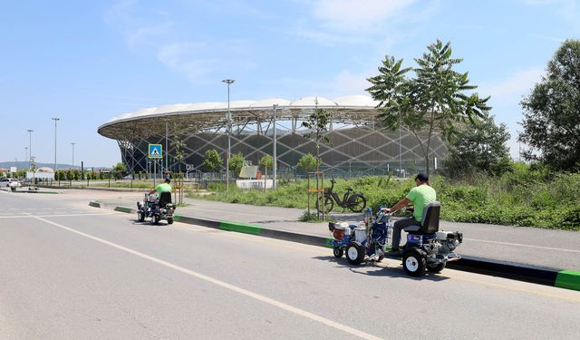 Stadyumun çevresi Büyükşehirle şampiyonluğa hazırlanıyor