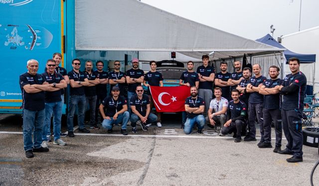 Borusan Otomotiv Motorsport, Türk bayrağını İtalya'da dalgalandırdı