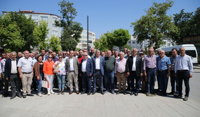 Edirne'de çiftçiler tarım alanlarına izinsiz konulan tiny houseların kaldırılmasına destek verdi