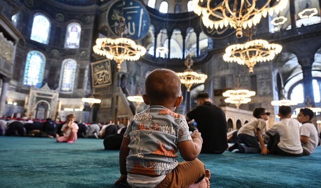 İstanbul'un fethinin 571. yılı