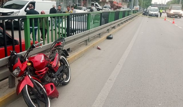 Kocaeli'de araçla çarpışan motosikletin sürücüsü yaralandı